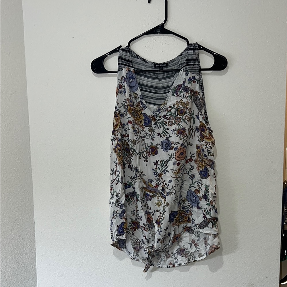Pink Clover Asymmetrical Gray and White Sleeveless Tank Top